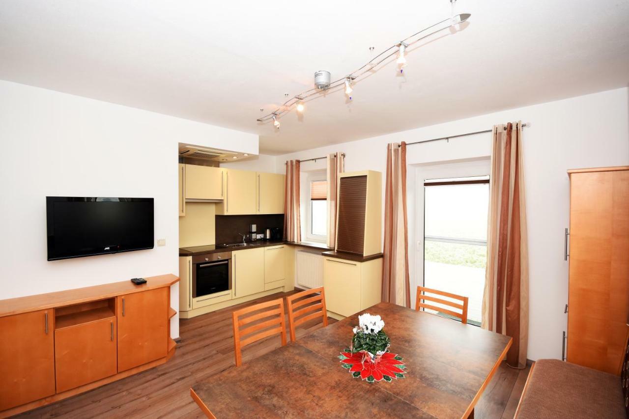 Ferienwohnung Loipersdorf Fürstenfeld エクステリア 写真
